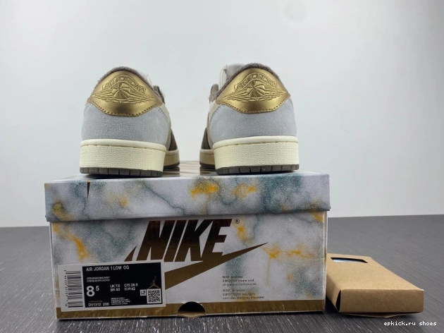 Cheap Retro Jordan Air Low Rabbit 1 of DV1312-200 OG Year the 0727